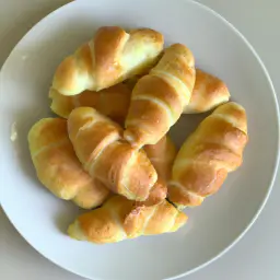 Teaser Image: Croissants