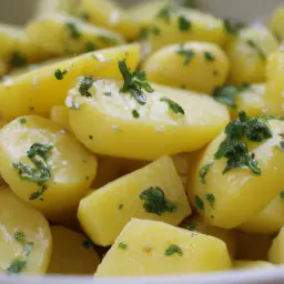 Teaser Image: Deutscher Kartoffelsalat