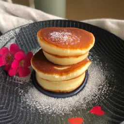 Teaser Image: Fluffige Japanische Soufflé Pancakes