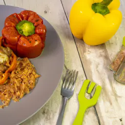 Teaser Image: Gefüllte Paprika mit Hackfleisch und Reis