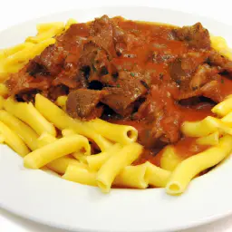 Teaser Image: Gulasch mit Spätzle