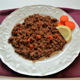 Teaser Image: Hackfleisch-Bolognese mit roten Linsen