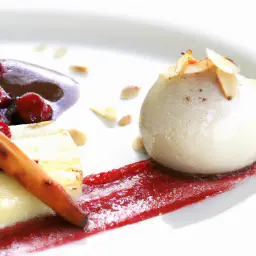 Teaser Image: Kirschmichel mit Vanillesoße