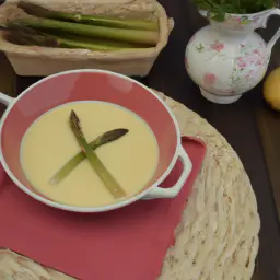 Teaser Image: Spargelcremesuppe